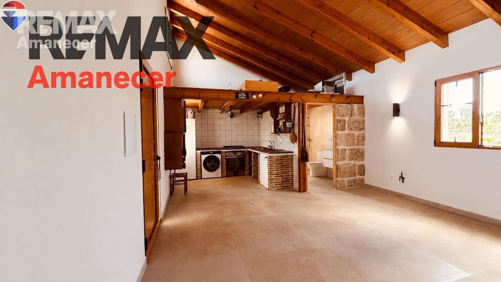1 bedroom Villa for rent in Denia with pool garage - € 2,000 (Ref: 9849380)