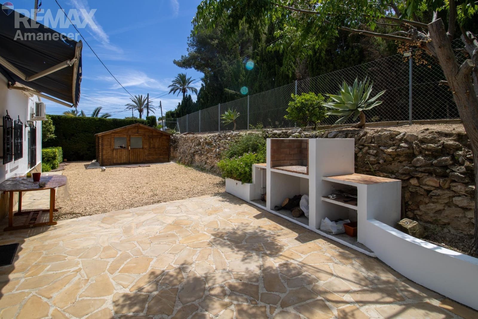 3 chambre Villa/Maison à vendre à Javea / Xabia avec piscine - 640 000 € (Ref: 9855463)