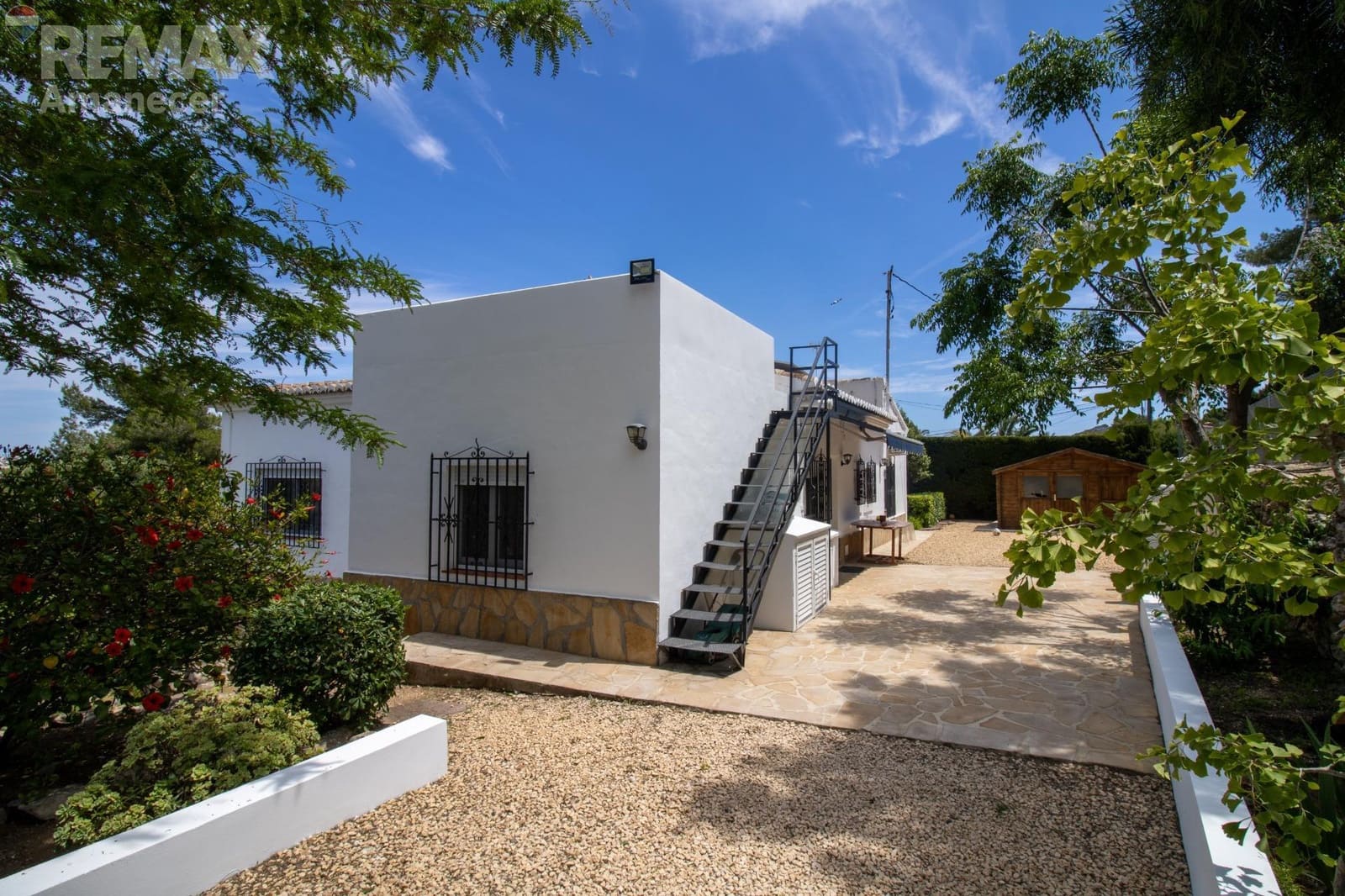 3 chambre Villa/Maison à vendre à Javea / Xabia avec piscine - 640 000 € (Ref: 9855463)