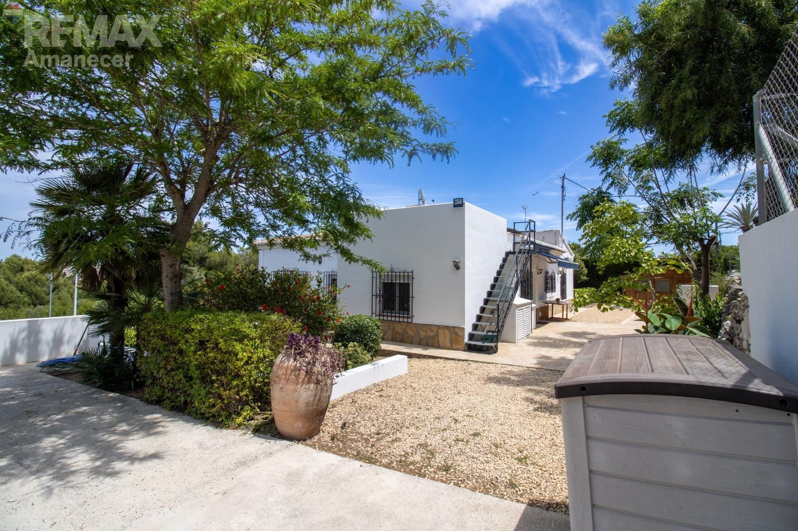 3 chambre Villa/Maison à vendre à Javea / Xabia avec piscine - 640 000 € (Ref: 9855463)