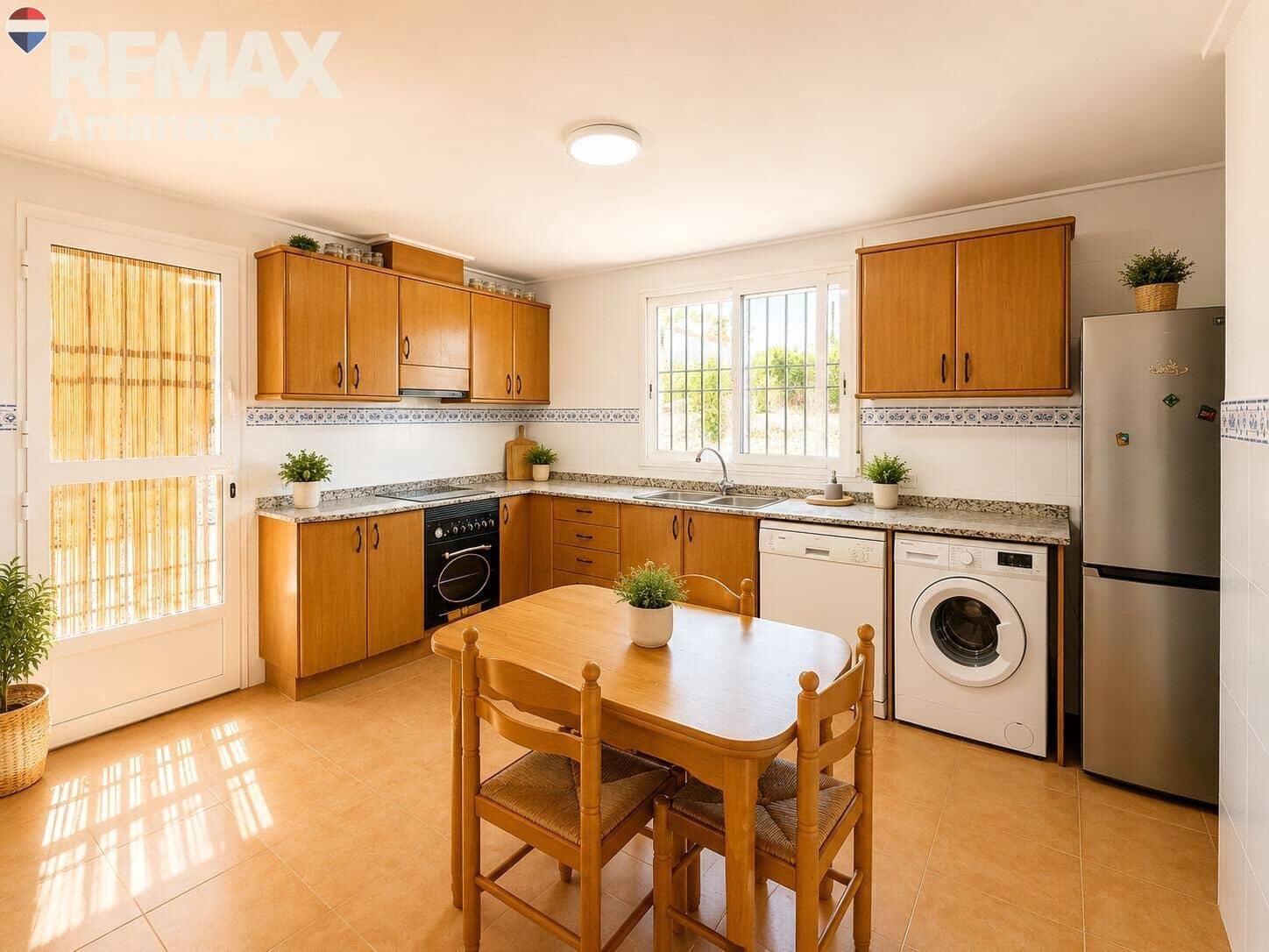6 quarto Moradia para venda em Enguera com piscina garagem - 428 000 € (Ref: 9873510)