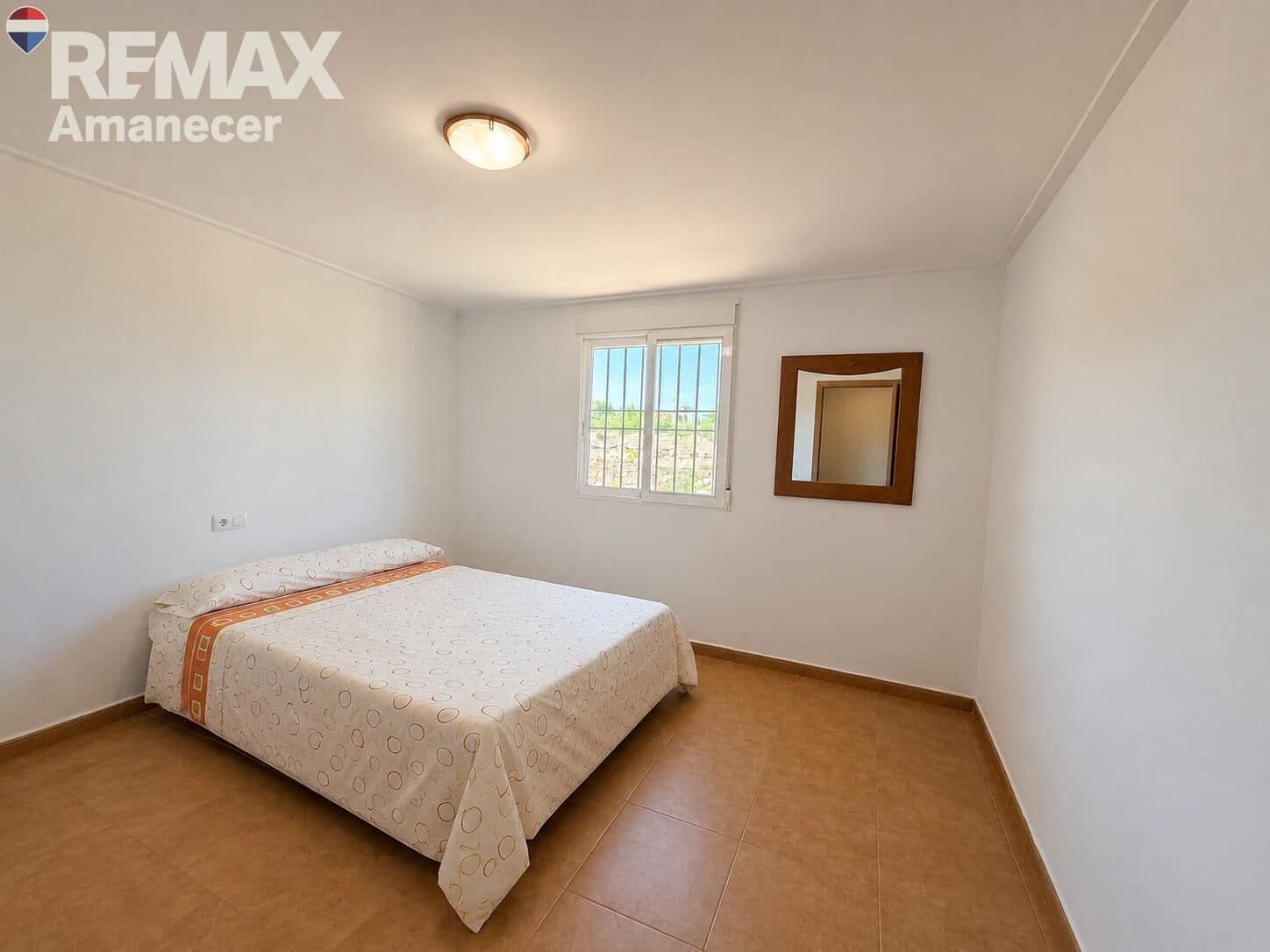 6 quarto Moradia para venda em Enguera com piscina garagem - 428 000 € (Ref: 9873510)