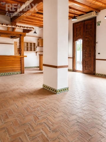 3 quarto Comercial para venda em Centro Urbano, Dénia - 535 000 € (Ref: 9873511)