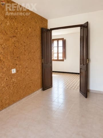 3 quarto Comercial para venda em Centro Urbano, Dénia - 535 000 € (Ref: 9873511)