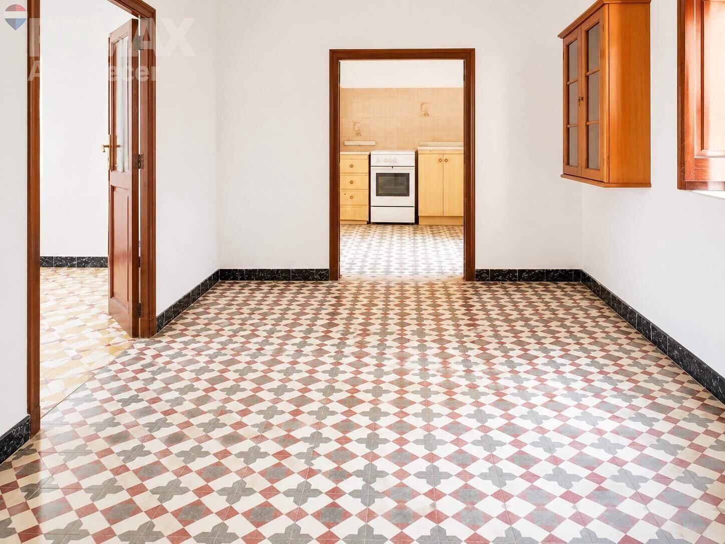 3 quarto Comercial para venda em Denia - 535 000 € (Ref: 9873511)