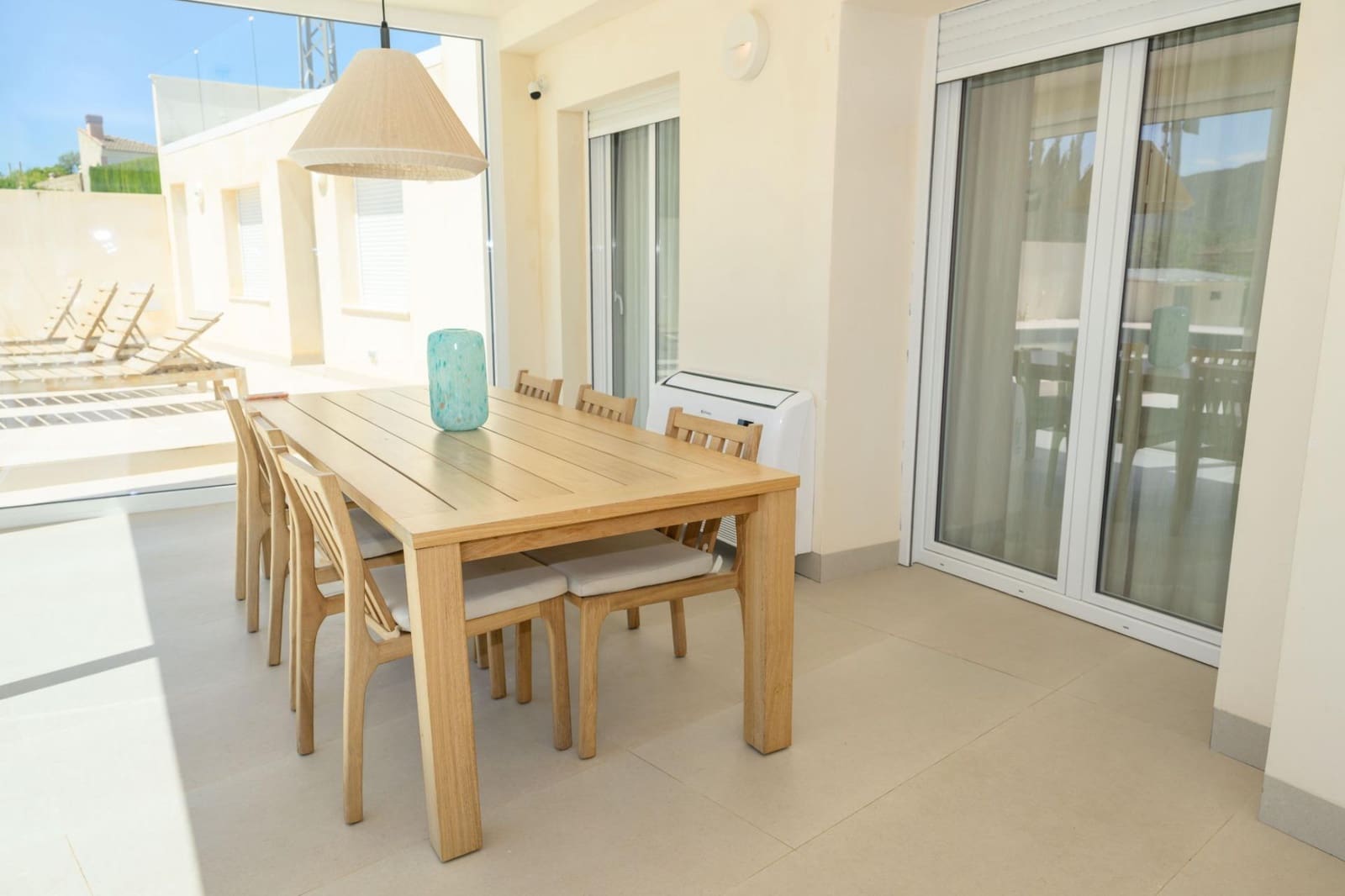 4 soverom Villa til salgs i Enguera med svømmebasseng garasje - € 800 000 (Ref: 9878882)