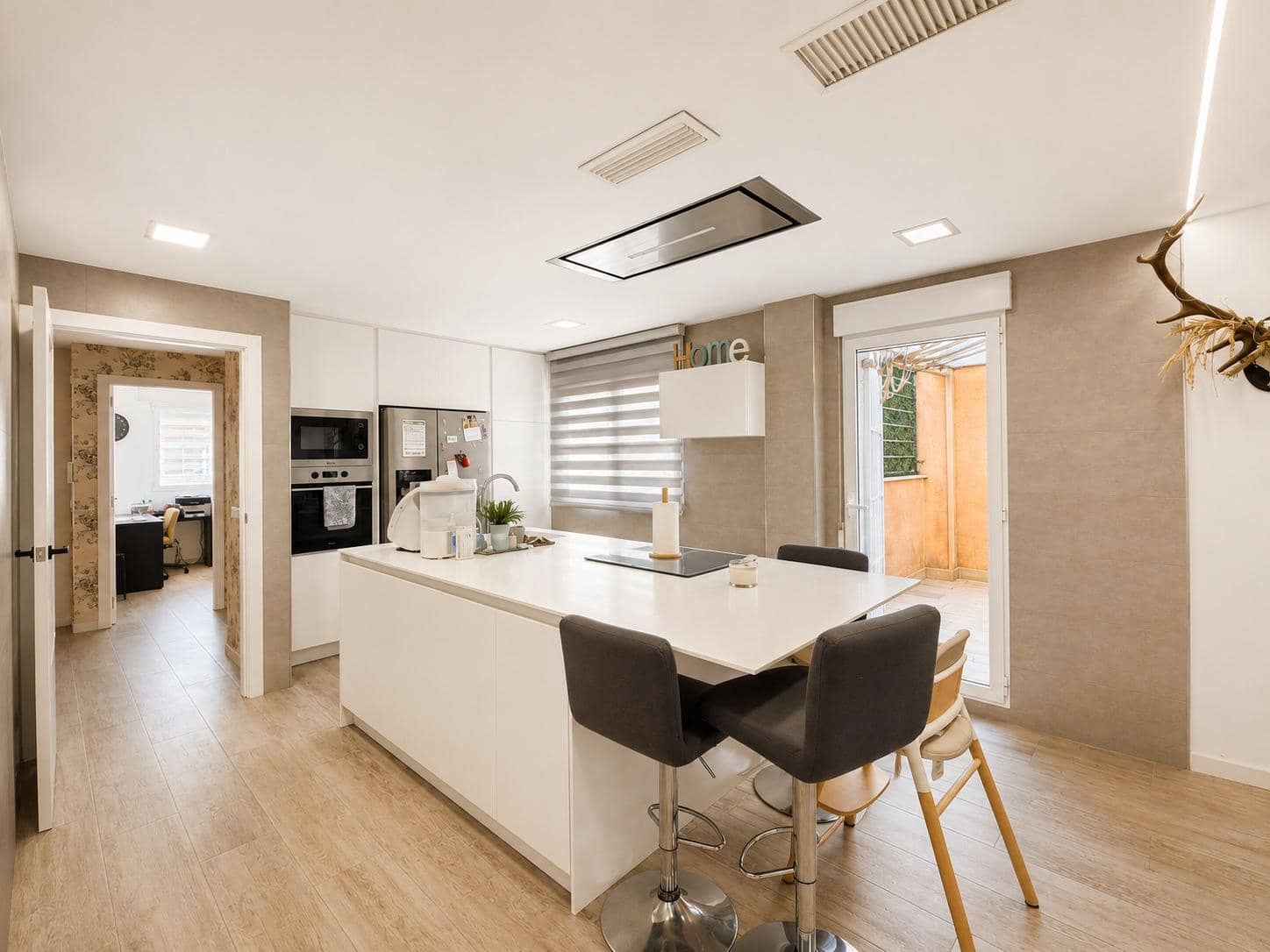 5 chambre Villa/Maison Mitoyenne à vendre à Enguera avec piscine garage - 360 000 € (Ref: 9890386)
