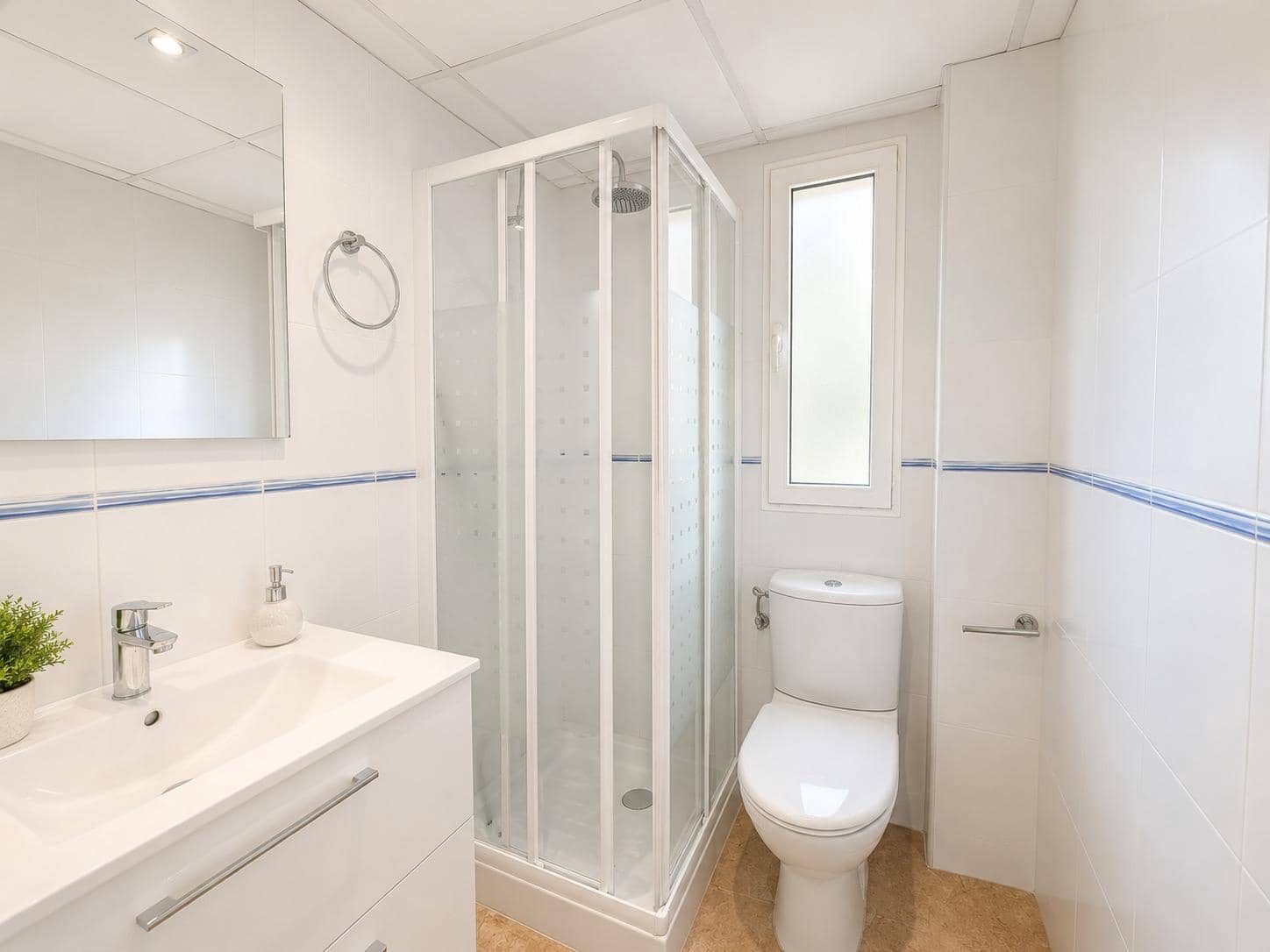 5 chambre Villa/Maison Mitoyenne à vendre à Enguera avec piscine garage - 360 000 € (Ref: 9890386)
