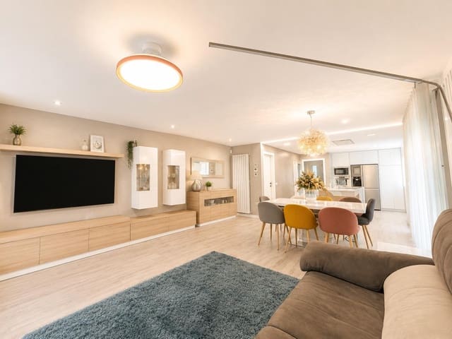 5 chambre Villa/Maison Mitoyenne à vendre à Enguera avec piscine garage - 360 000 € (Ref: 9890386)