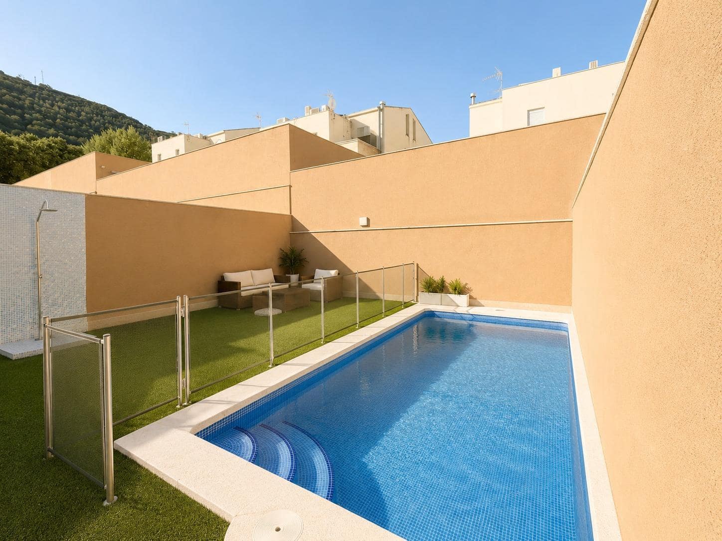 5 chambre Villa/Maison Mitoyenne à vendre à Enguera avec piscine garage - 360 000 € (Ref: 9890386)