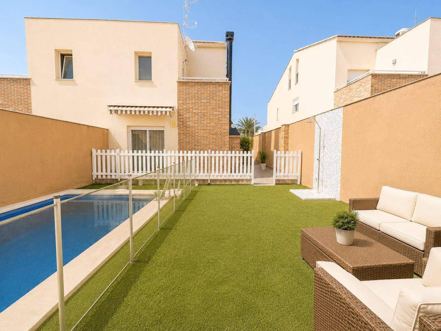 5 chambre Villa/Maison Mitoyenne à vendre à Enguera avec piscine garage - 360 000 € (Ref: 9890386)