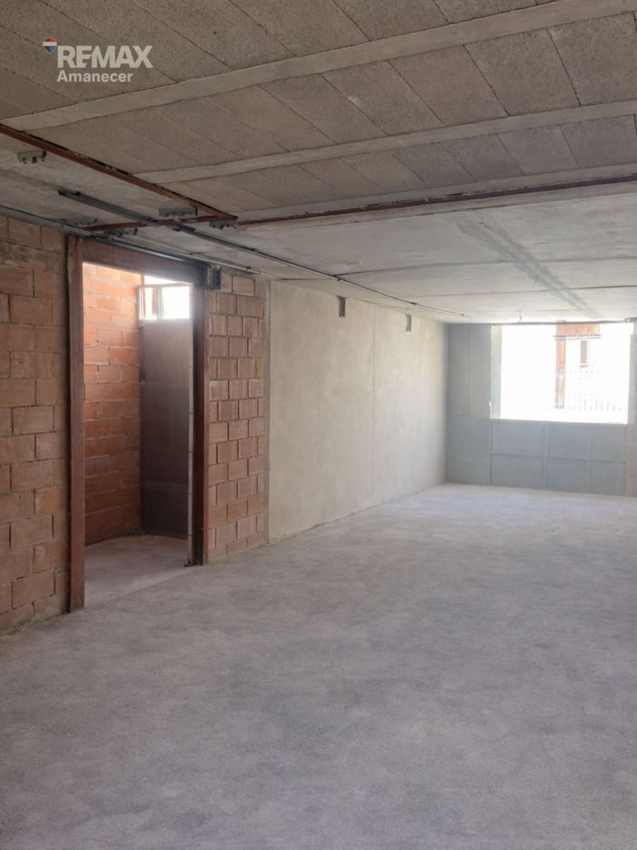 Townhouse for sale in L'Olleria - € 110,000 (Ref: 9890387)