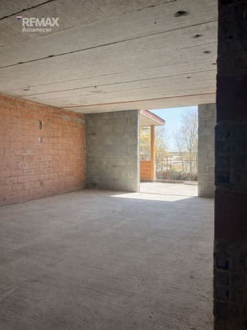 Dom na sprzedaż w L'Olleria - 110 000 € (Ref: 9890387)