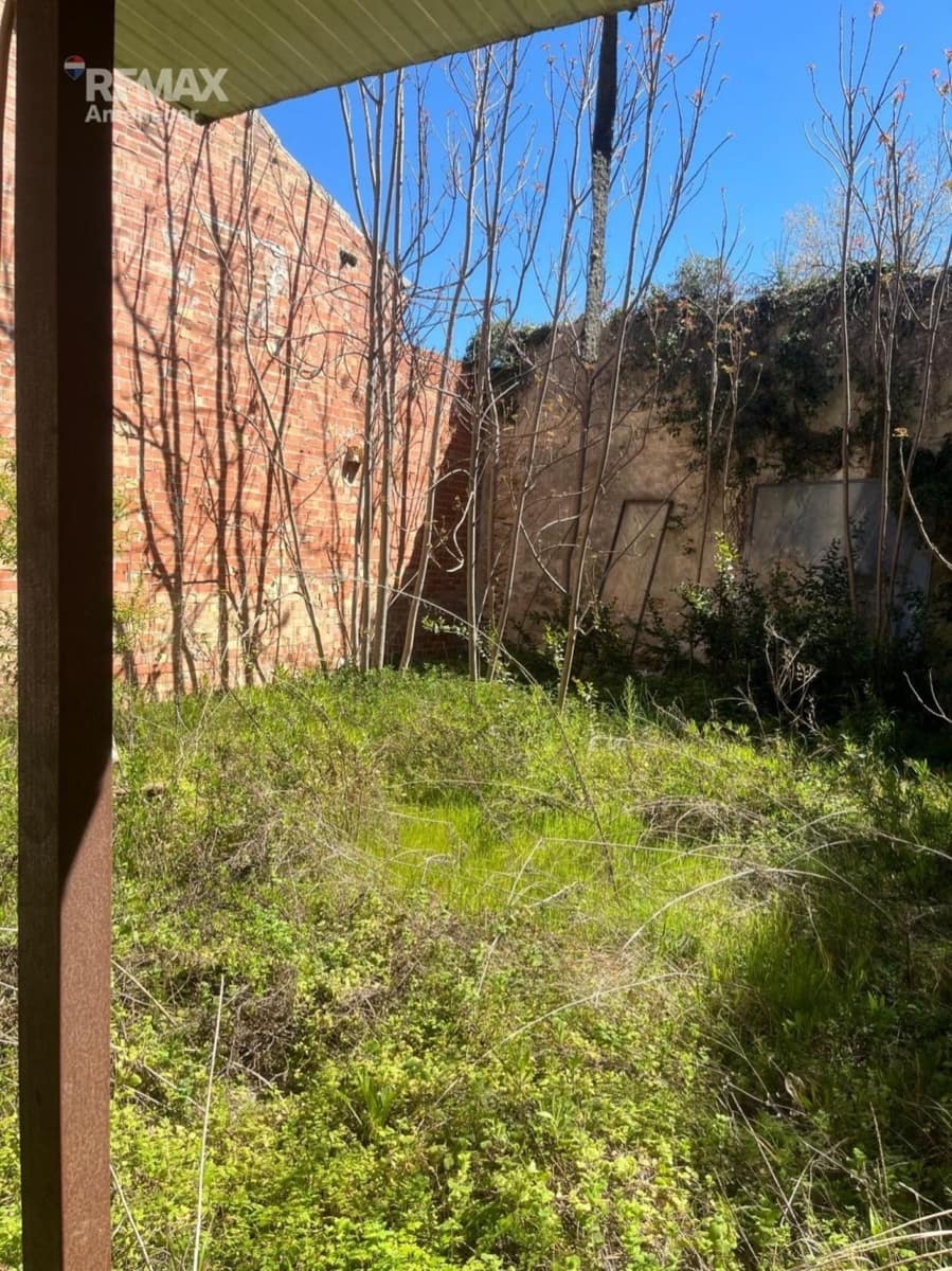 Townhouse for sale in L'Olleria - € 110,000 (Ref: 9890387)