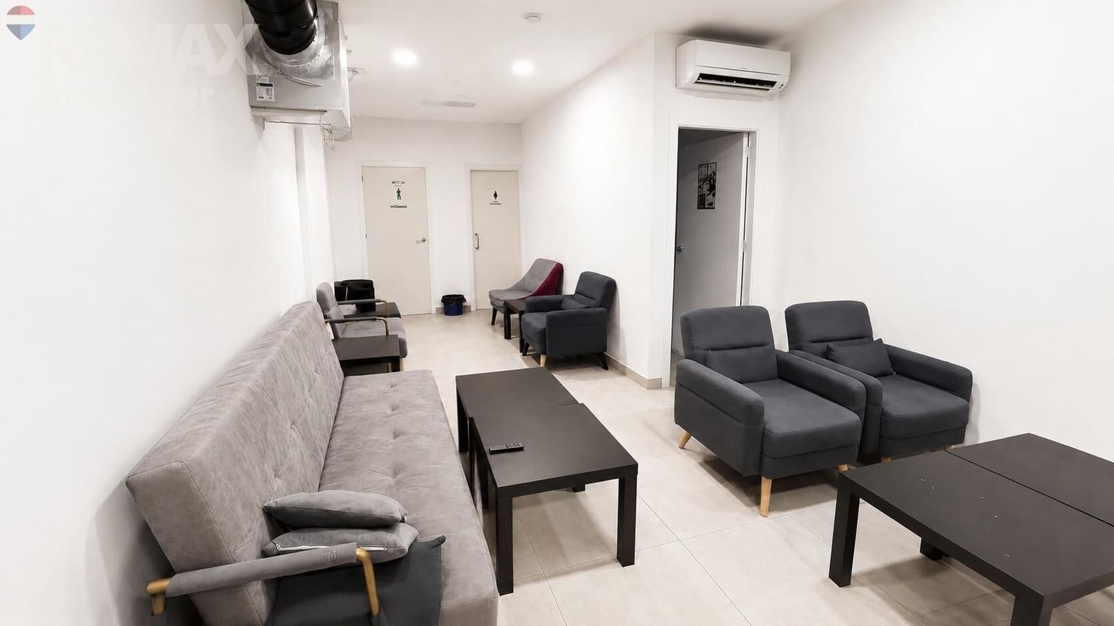 Erhverv til salg i Benidorm - € 200.000 (Ref: 9924620)