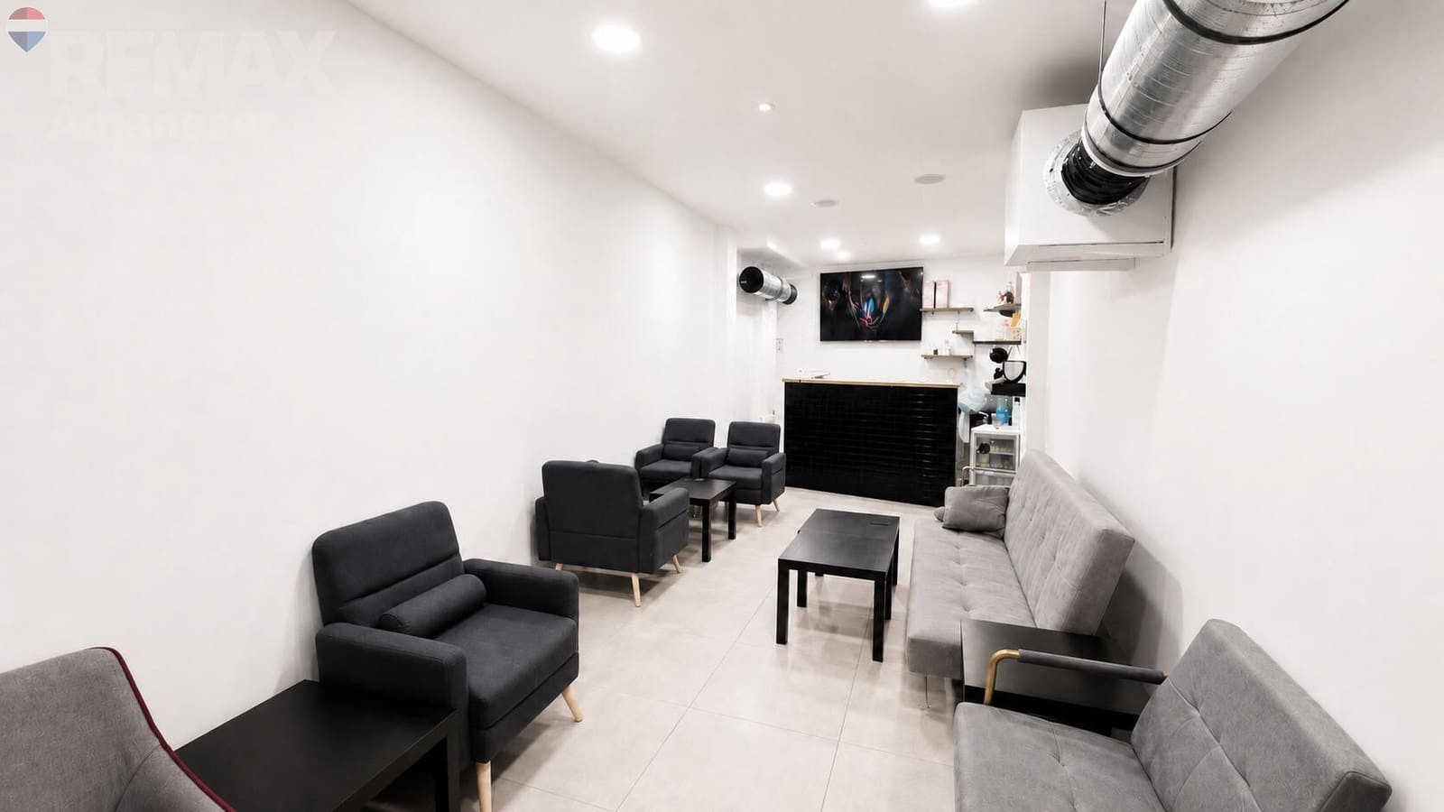 Erhverv til salg i Benidorm - € 200.000 (Ref: 9924620)