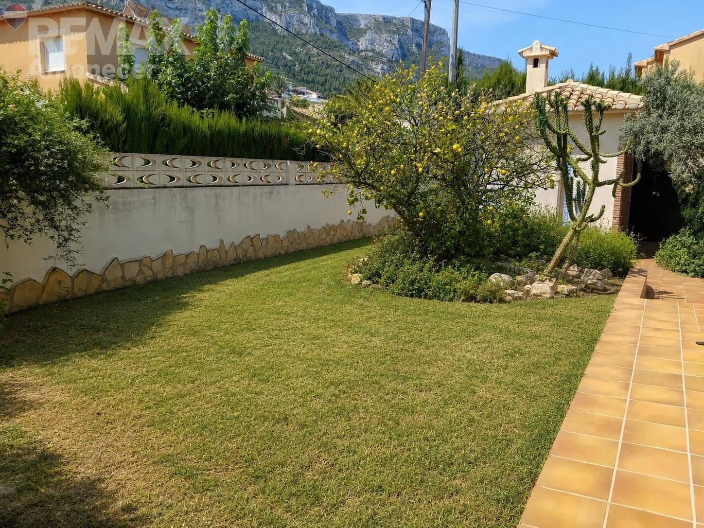 5 soverom Villa til salgs i Denia med svømmebasseng garasje - € 790 000 (Ref: 9938210)