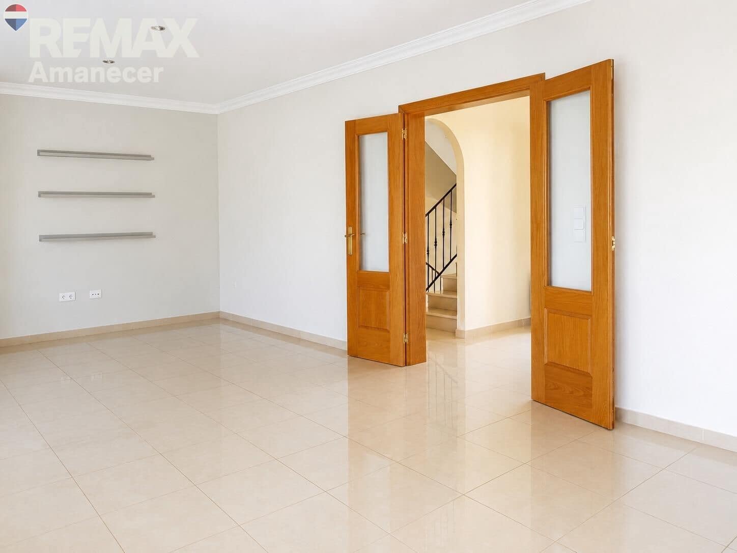 5 bedroom Villa for sale in Denia with pool garage - € 790,000 (Ref: 9938210)