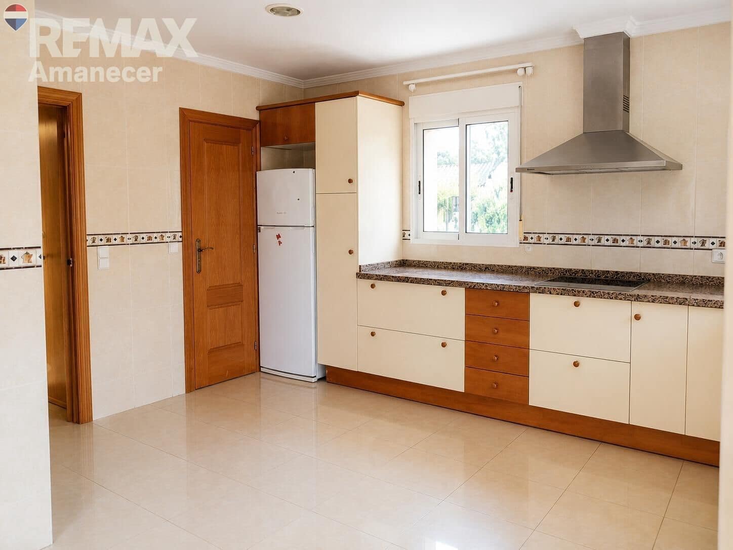 5 bedroom Villa for sale in Denia with pool garage - € 790,000 (Ref: 9938210)