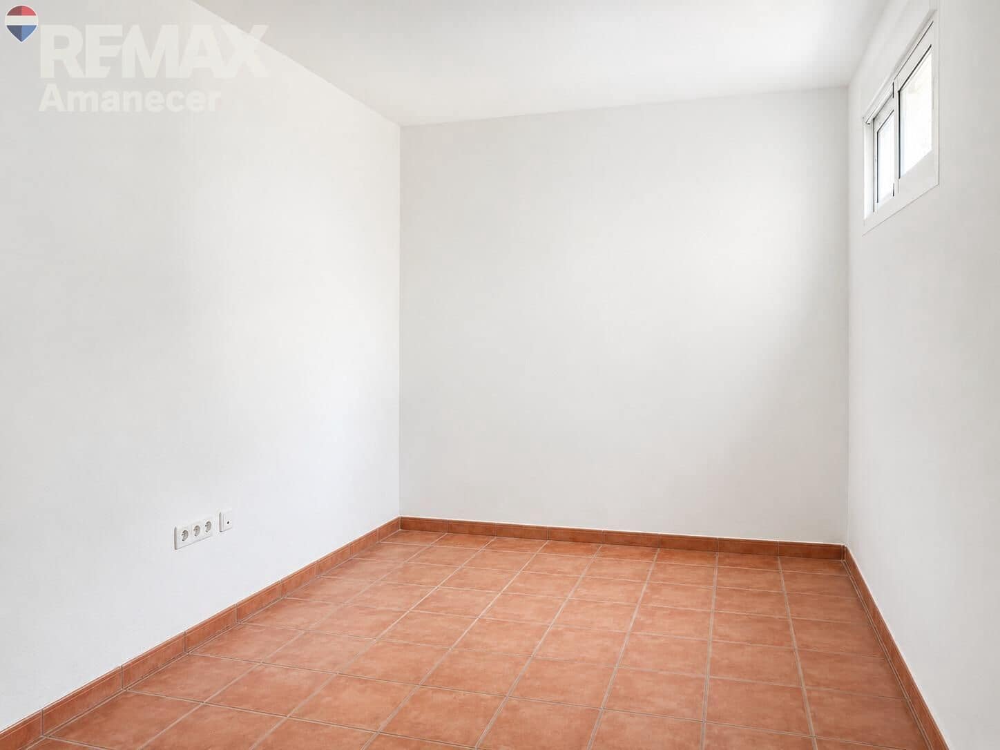 5 bedroom Villa for sale in Denia with pool garage - € 790,000 (Ref: 9938210)