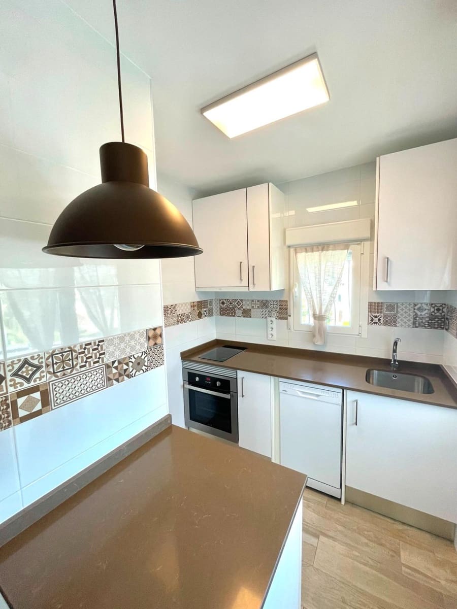 Apartamento de 1 habitación en Dénia en venta con piscina - 170.000 € (Ref: 9939984)