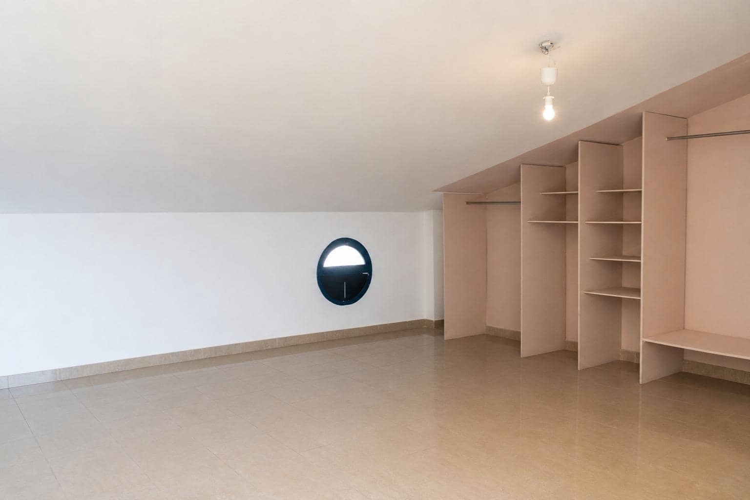 4 bedroom Terraced Villa for sale in Gandia with pool - € 325,000 (Ref: 9942534)