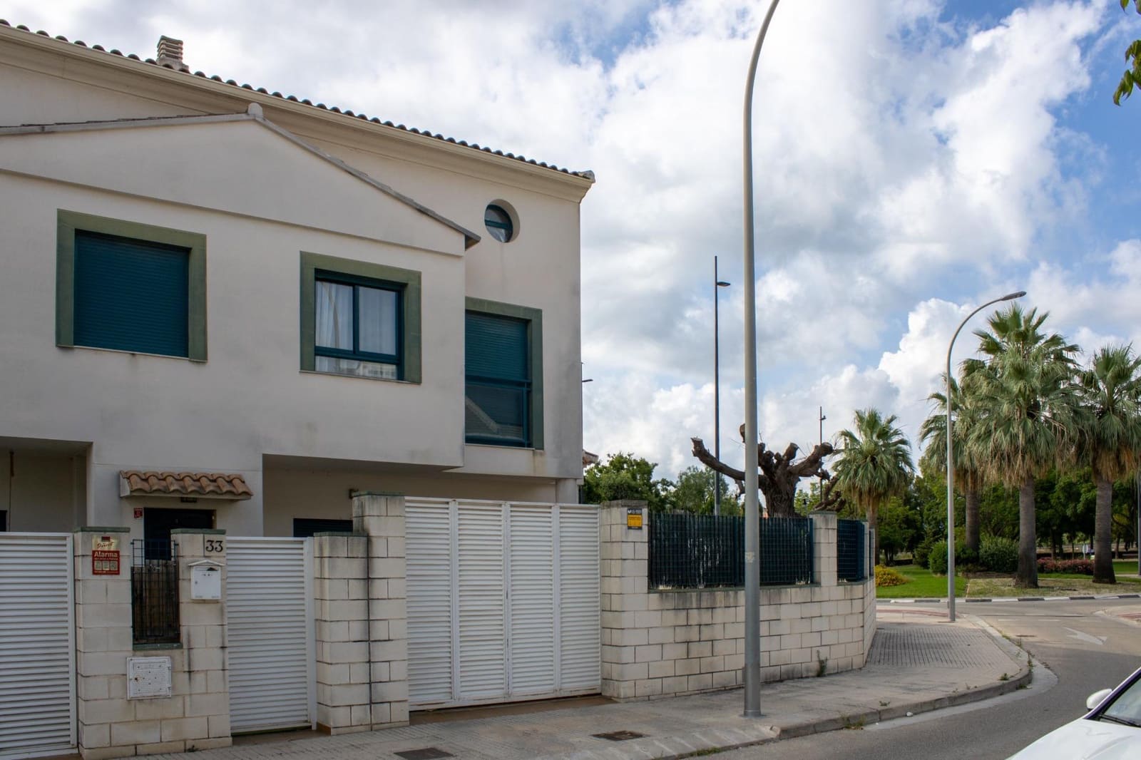 4 bedroom Terraced Villa for sale in Gandia with pool - € 325,000 (Ref: 9942534)