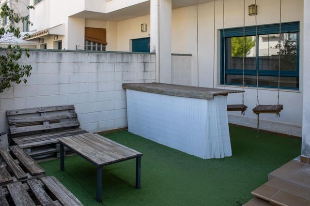 4 Zimmer Reihenhaus zu verkaufen in Gandia mit Pool - 325.000 € (Ref: 9942534)
