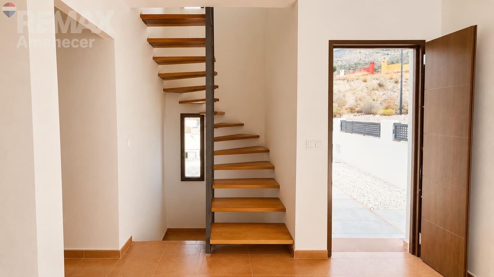4 camera da letto Villetta Bifamiliare in vendita in Relleu con garage - 240.000 € (Rif: 9945722)