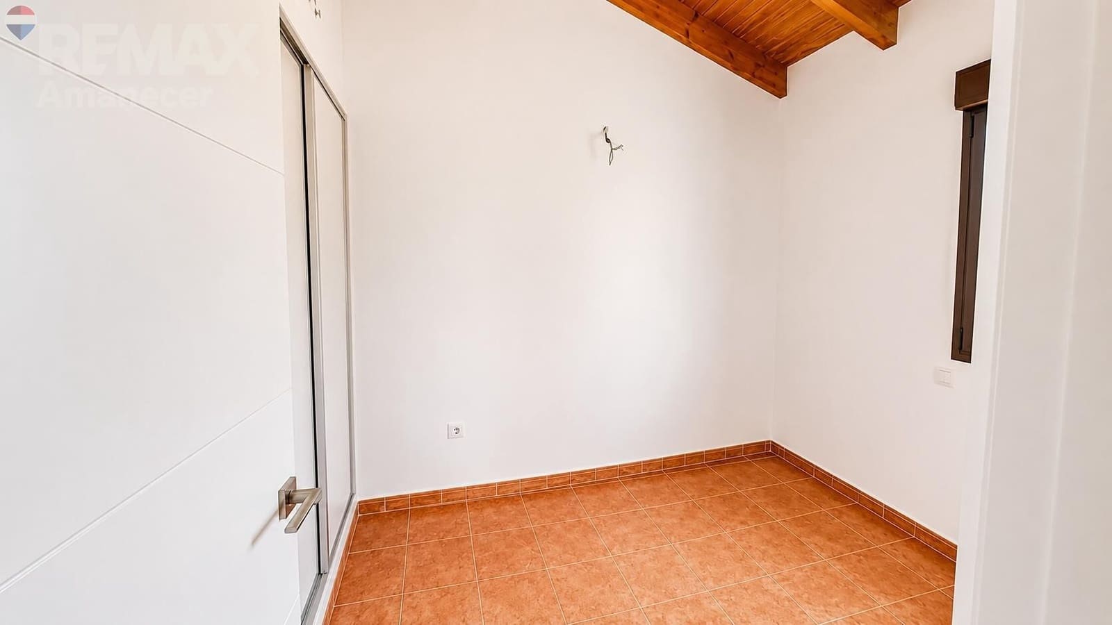 4 camera da letto Villetta Bifamiliare in vendita in Relleu con garage - 240.000 € (Rif: 9945722)