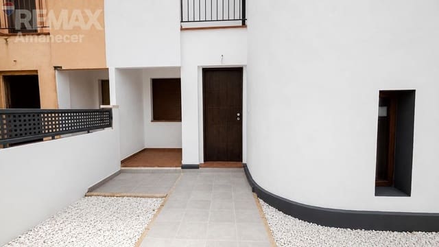 4 soveværelse Semi-Rækkehus til salg i Relleu med garage - € 240.000 (Ref: 9945722)