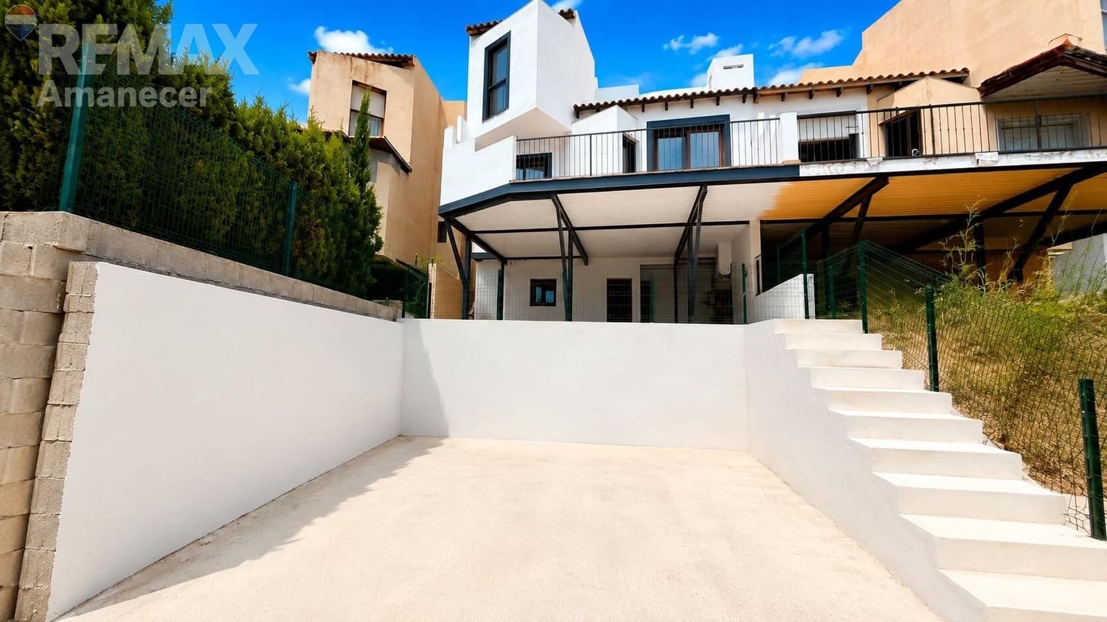 4 camera da letto Villetta Bifamiliare in vendita in Relleu con garage - 240.000 € (Rif: 9945722)
