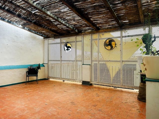 6 soveværelse Erhverv til salg i El Puerto, Dénia - € 850.000 (Ref: 9949809)