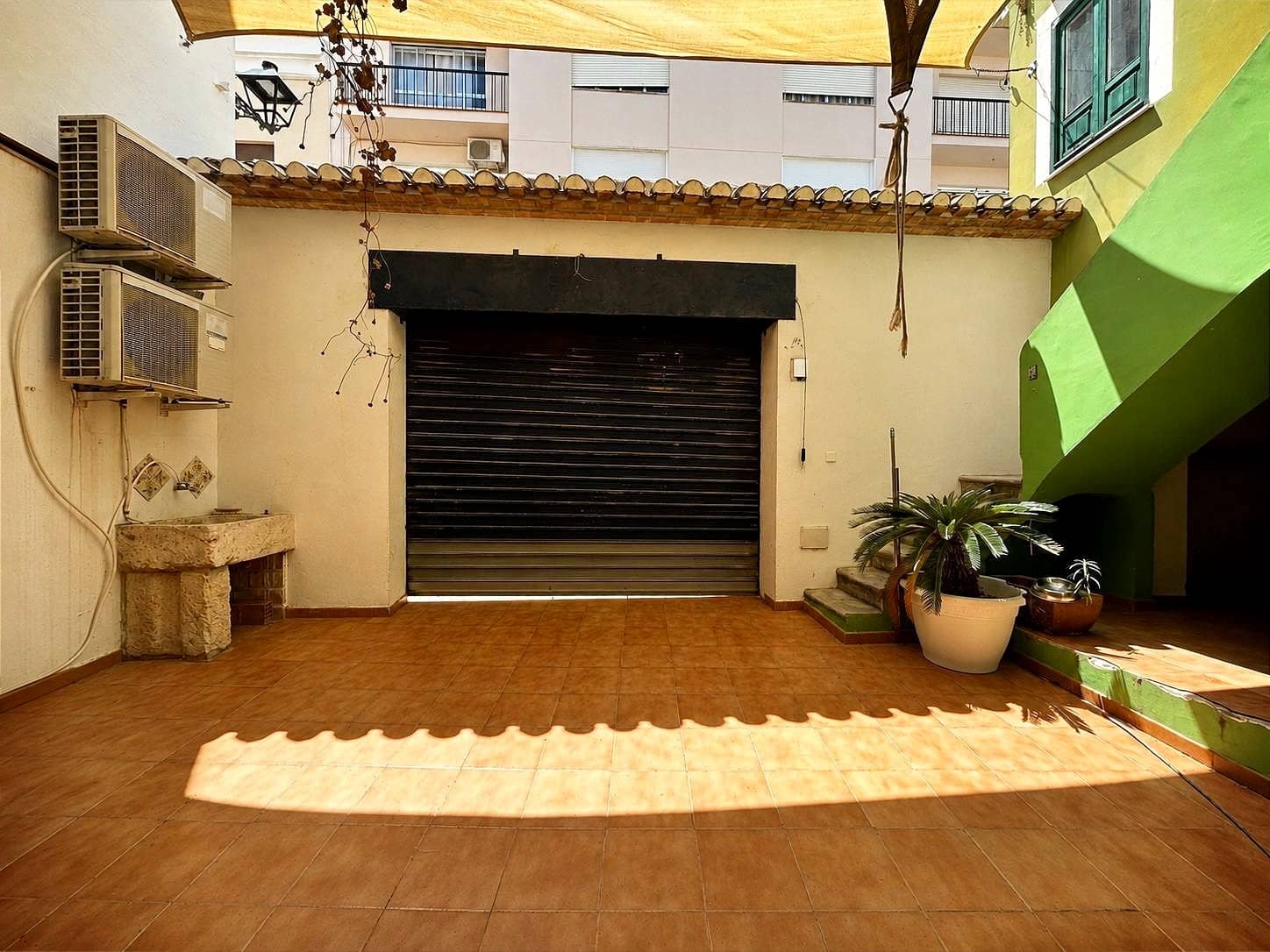 6 soveværelse Erhverv til salg i Denia - € 850.000 (Ref: 9949809)