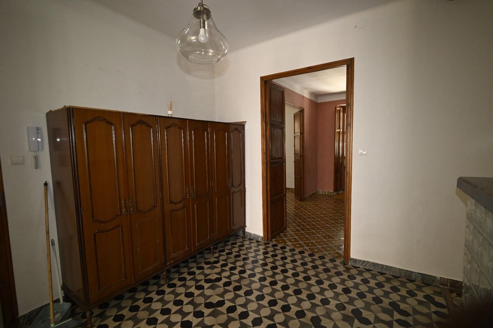 6 bedroom Commercial for sale in Denia - € 850,000 (Ref: 9949809)