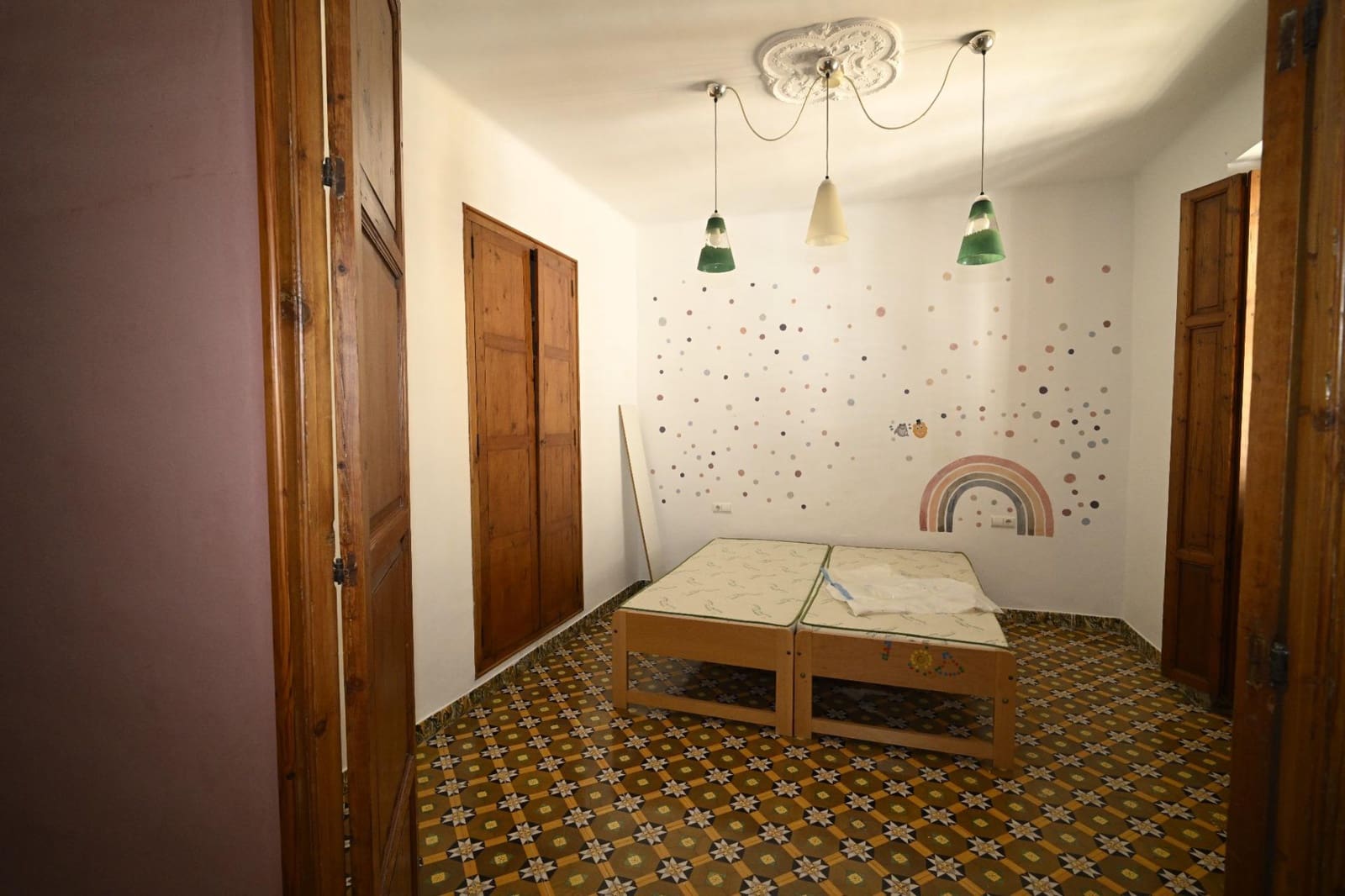 6 bedroom Commercial for sale in Denia - € 850,000 (Ref: 9949809)