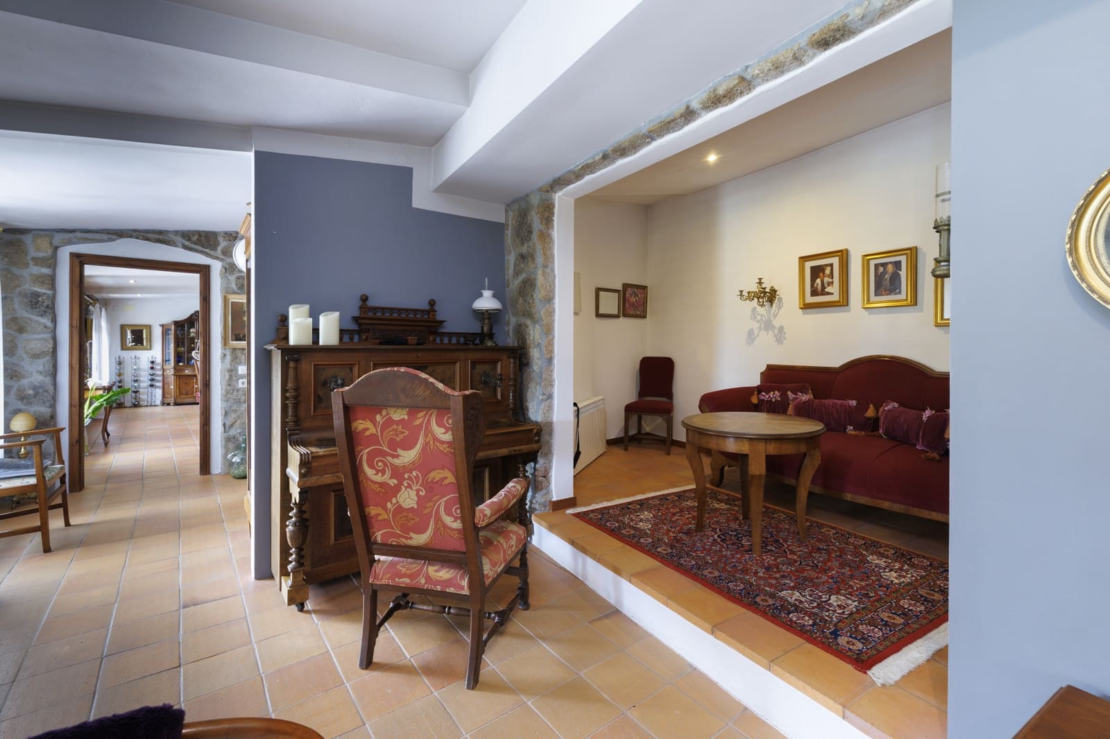4 sypialnia Finka/Dom wiejski na sprzedaż w O Carballino z garażem - 1 350 000 € (Ref: 10162534)