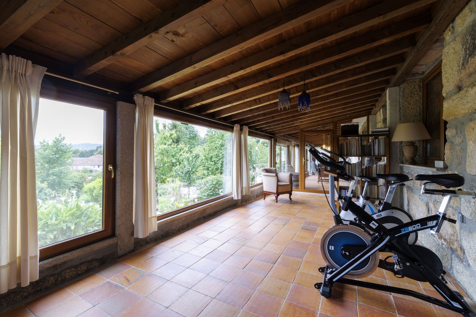 4 sypialnia Finka/Dom wiejski na sprzedaż w O Carballino z garażem - 1 350 000 € (Ref: 10162534)