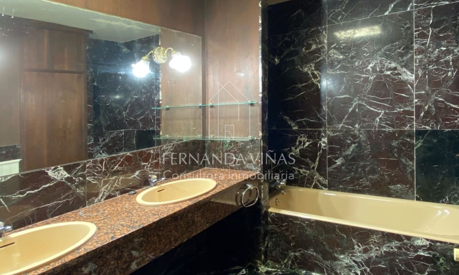 6 bedroom Villa for sale in Vigo with pool garage - € 1,975,000 (Ref: 8931187)