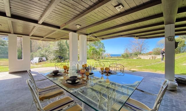 6 bedroom Villa for sale in Vigo with pool garage - € 1,975,000 (Ref: 8931187)