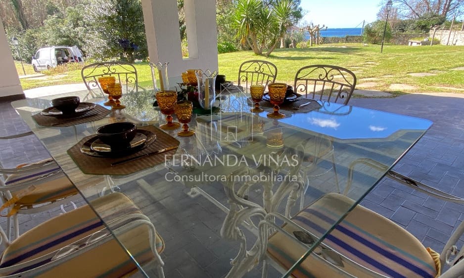 6 bedroom Villa for sale in Vigo with pool garage - € 1,975,000 (Ref: 8931187)