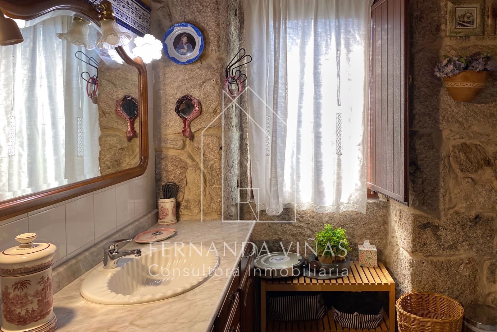 3 soveværelse Byhus til salg i Mondariz med swimmingpool - € 425.000 (Ref: 9035081)