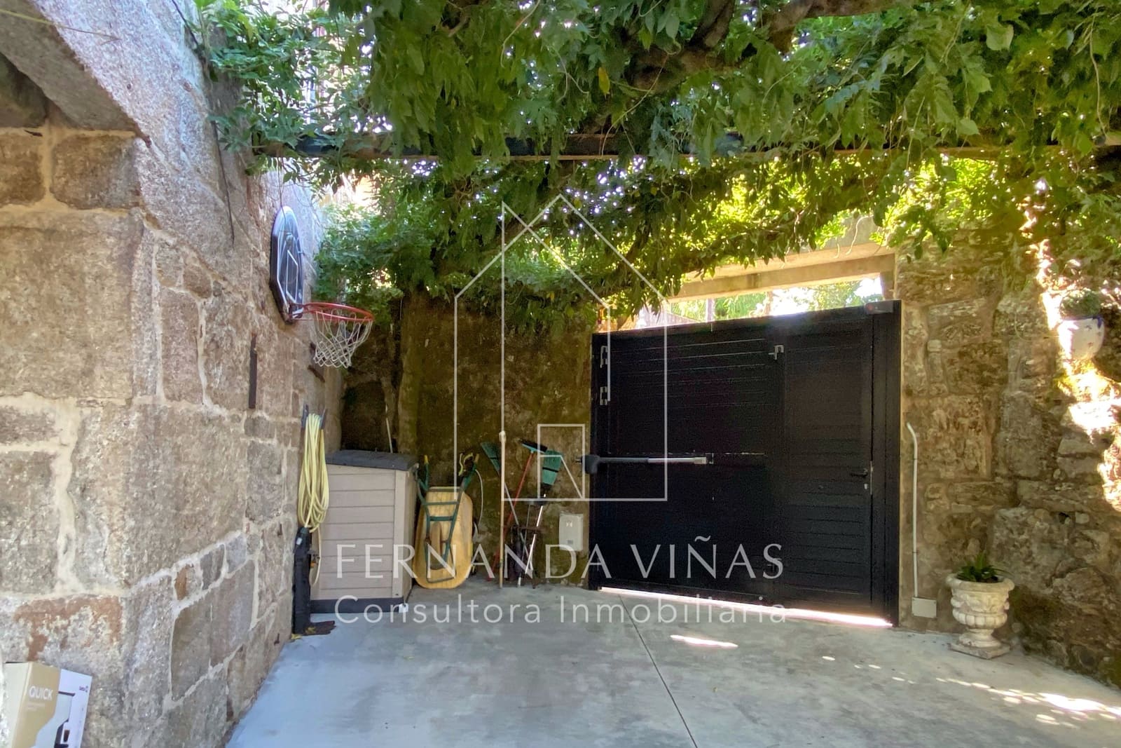 3 soveværelse Byhus til salg i Mondariz med swimmingpool - € 425.000 (Ref: 9035081)