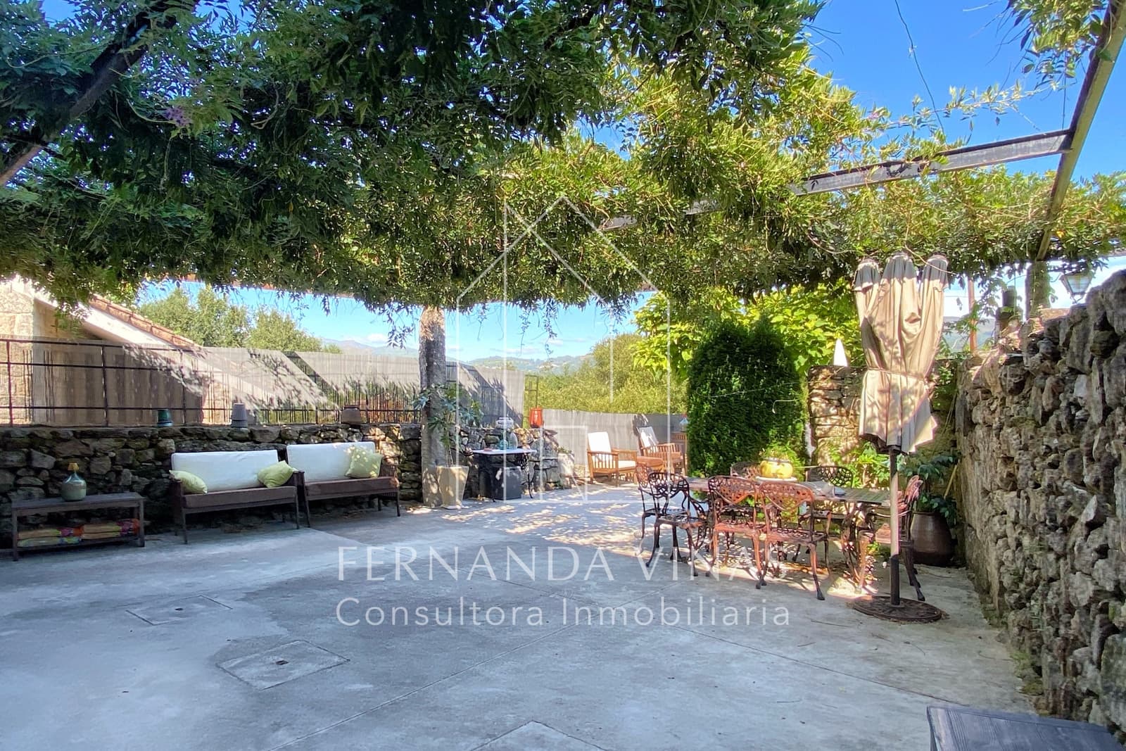 3 soveværelse Byhus til salg i Mondariz med swimmingpool - € 425.000 (Ref: 9035081)