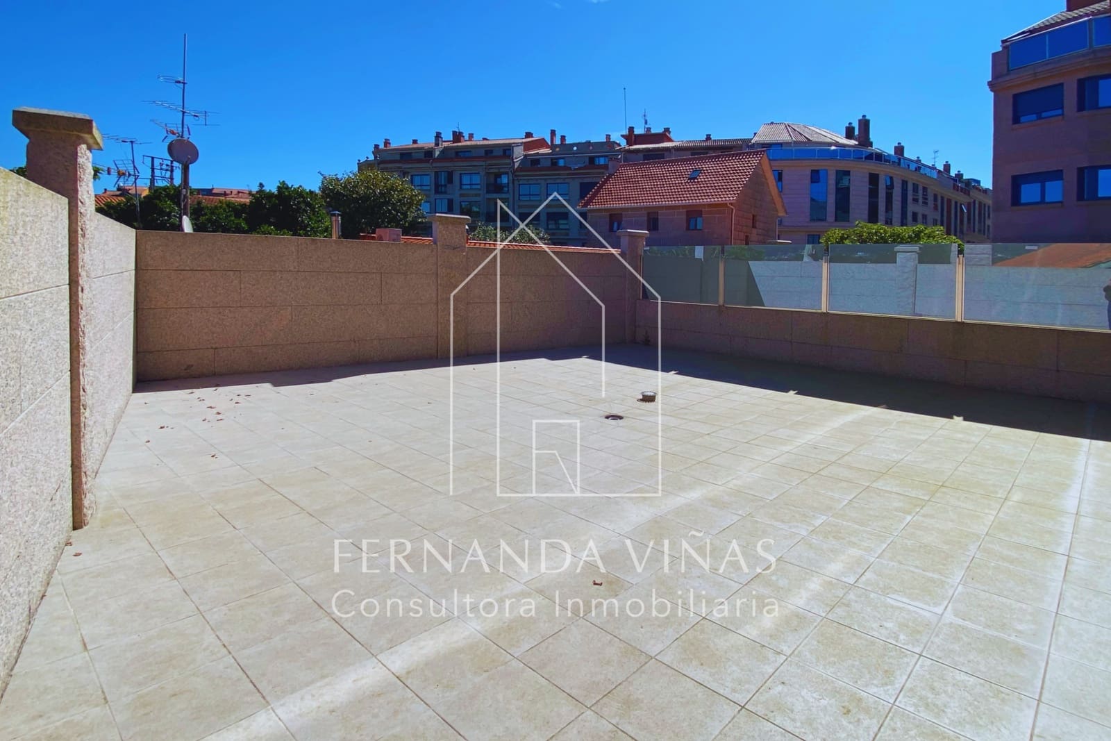 2 soverom Strandleiligheter til salgs i Arcade med garasje - € 298 500 (Ref: 9548813)