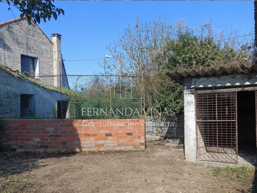 4 bedroom Townhouse for sale in Soutomaior with garage - € 260,000 (Ref: 9772489)