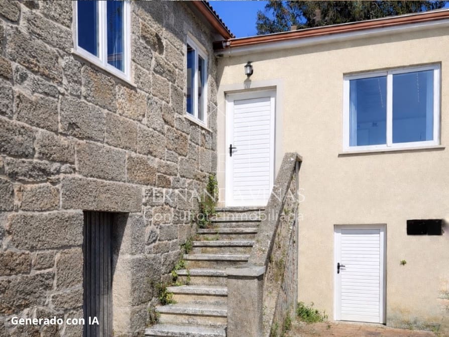 4 bedroom Townhouse for sale in Soutomaior with garage - € 260,000 (Ref: 9772489)