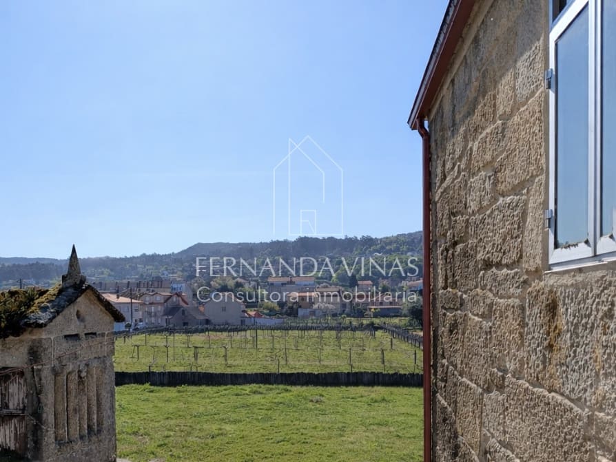 4 bedroom Townhouse for sale in Soutomaior with garage - € 260,000 (Ref: 9772489)