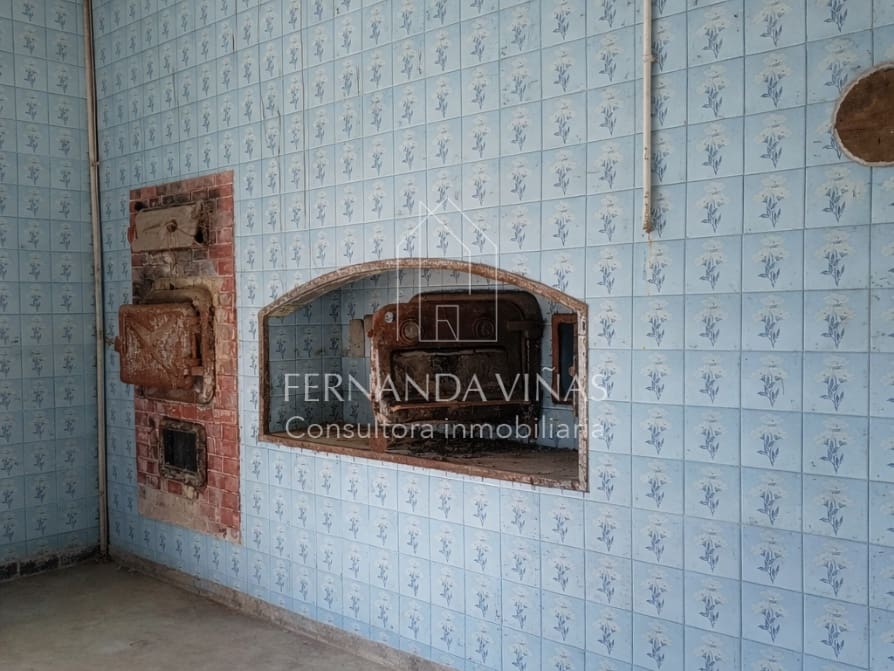 4 bedroom Townhouse for sale in Soutomaior with garage - € 260,000 (Ref: 9772489)