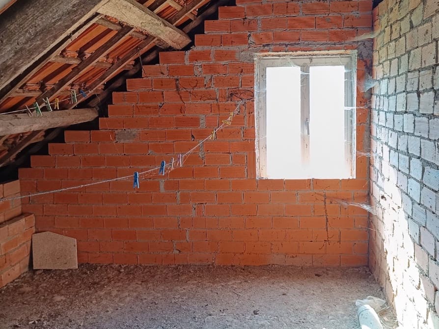 4 bedroom Townhouse for sale in Soutomaior with garage - € 260,000 (Ref: 9772489)